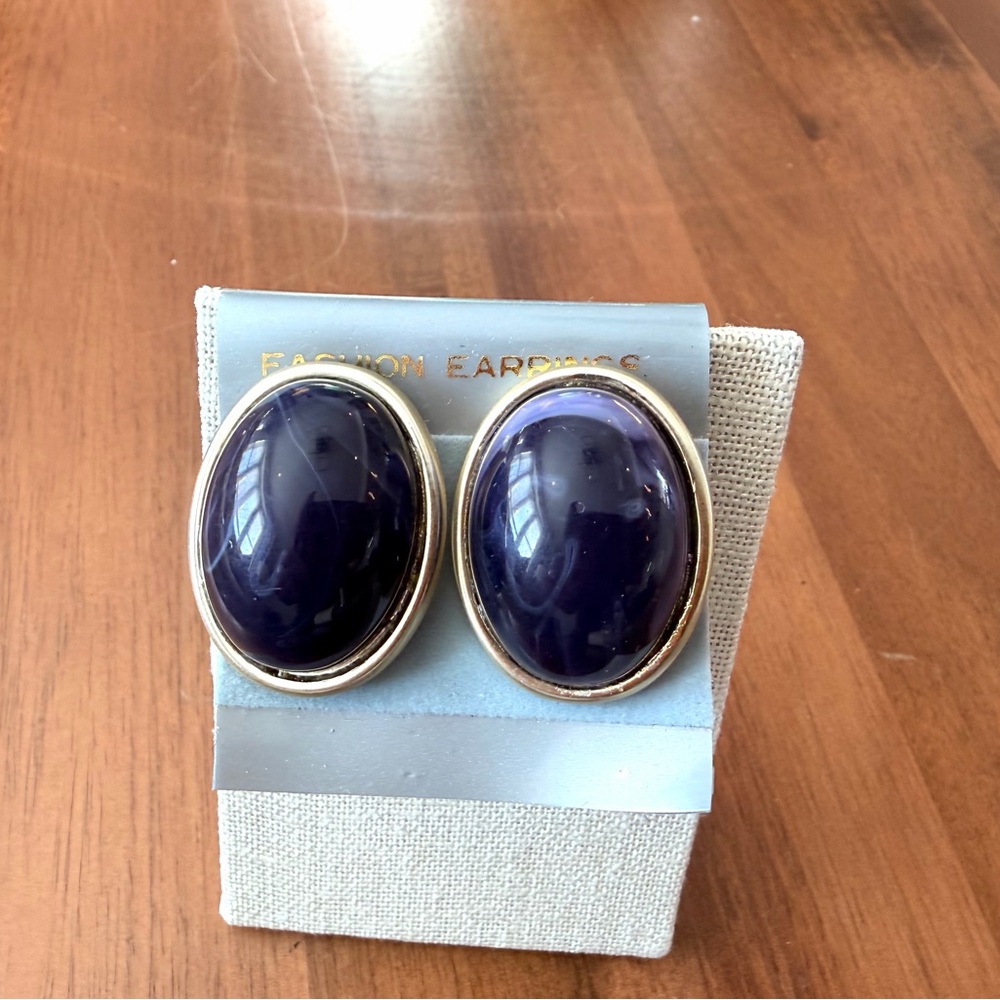 Vintage Purple and Gold Oval Earrings